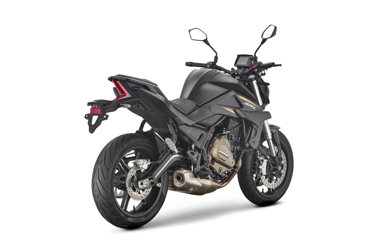 qjmotor srk 700 naked motocykl